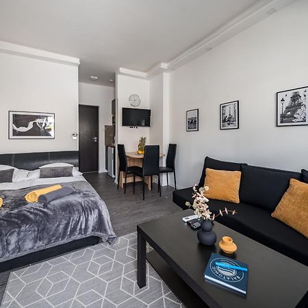 Balatonic Lemon Apartmanhaz ชิโอฟก ภายนอก รูปภาพ