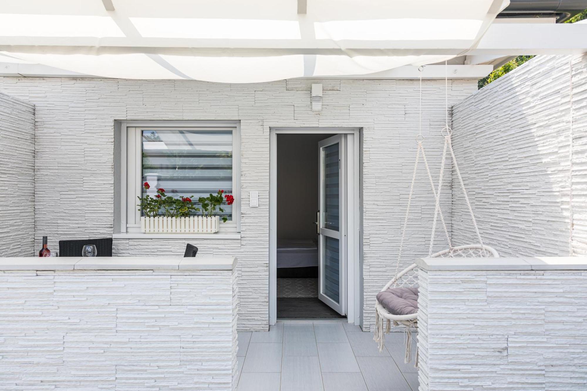 Balatonic Lemon Apartmanhaz ชิโอฟก ภายนอก รูปภาพ