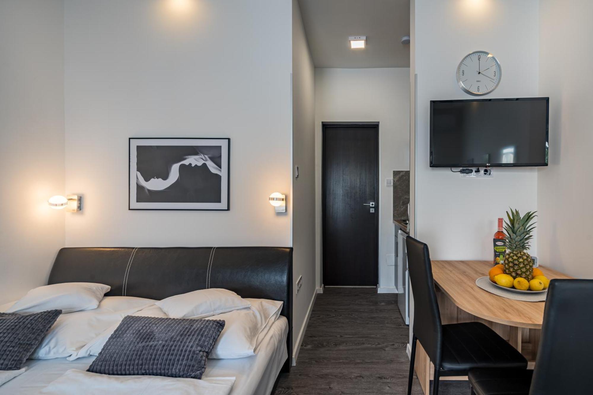 Balatonic Lemon Apartmanhaz ชิโอฟก ภายนอก รูปภาพ