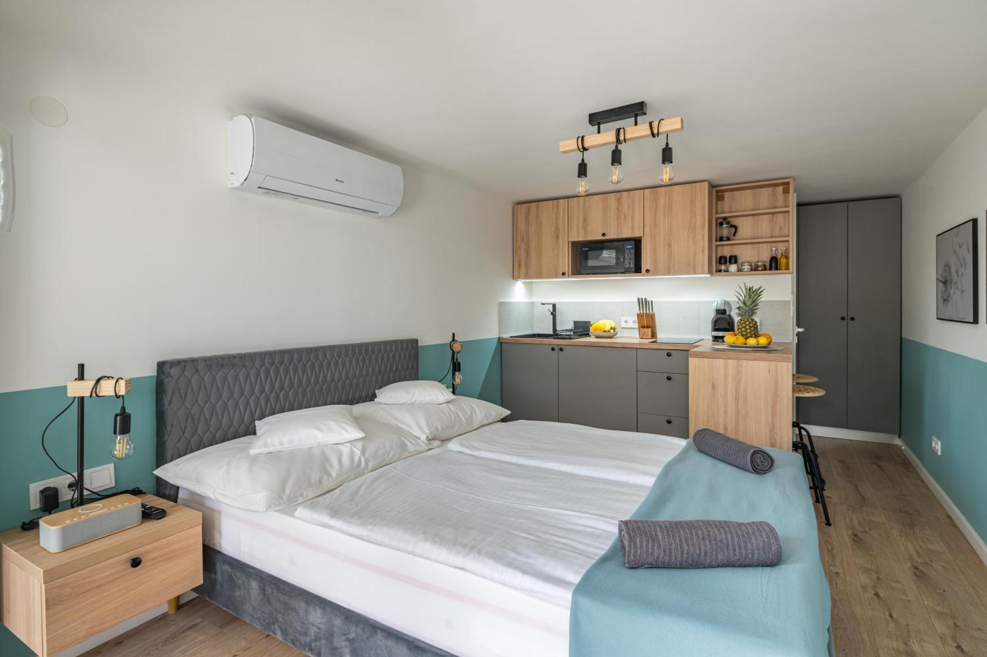 Balatonic Lemon Apartmanhaz ชิโอฟก ภายนอก รูปภาพ